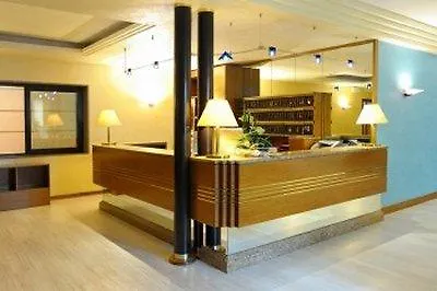 Oasi 4*